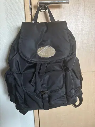 블랙 백팩