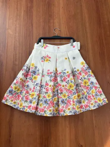 LIZLISA 플라워 프린트 플레어 스커트