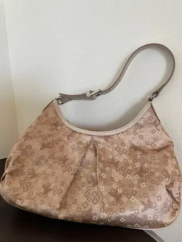 마리끌레르 원 숄더백 새상품급