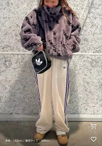 아디다스 토널 올 패턴 프린트 퍼 자켓 그레이