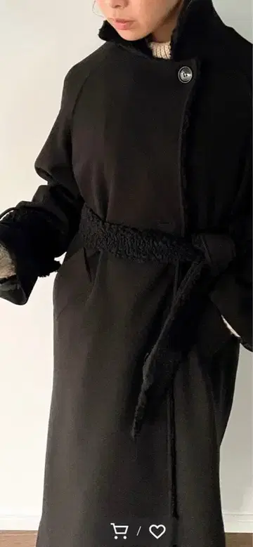 롱 코트 벨트 보아 코트 체스터 코트 주노아 junoah 블랙 컬러