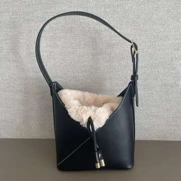 ZARA 인조 모피 2WAY 숄더백