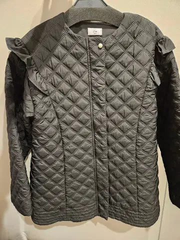 SONO 소노 퀼팅 자켓 블랙 프릴