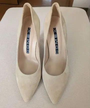 COMEX 베이지 스틸레토 하이힐