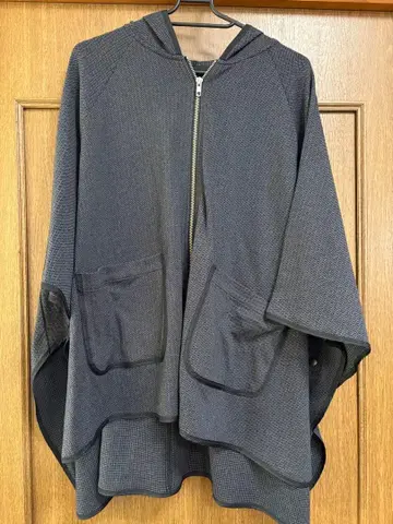 다크 체크 그레이 후드 부착 케이프 코트 & 스커트