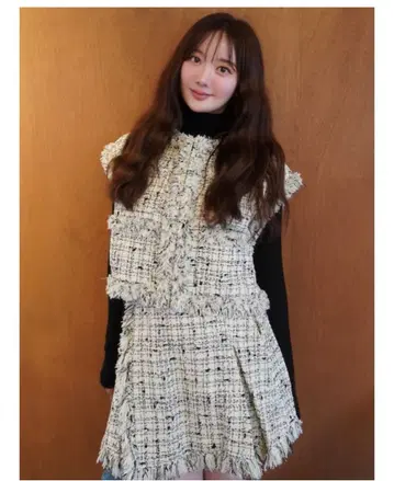 hyeon basil gilet white