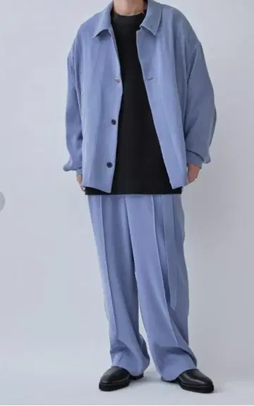 쿠르니 라이트 블루 오버 사이즈 자켓