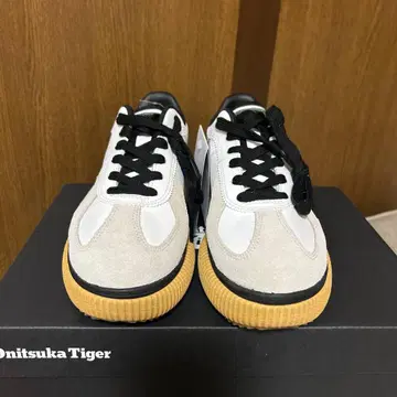 오니츠카타이거 DELECITY 그린 23.5cm