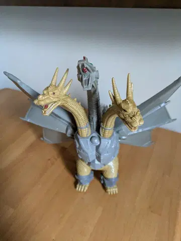 킹 기드라 피규어 메카 킹 기드라 1991