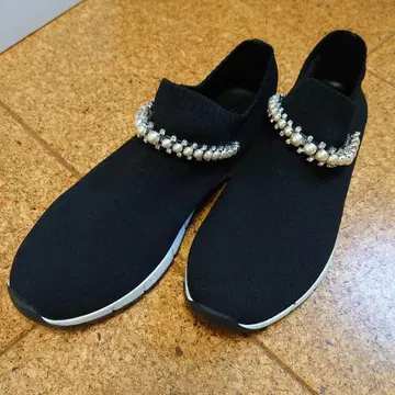 JIMMY CHOO 블랙 니트 스니커즈 37