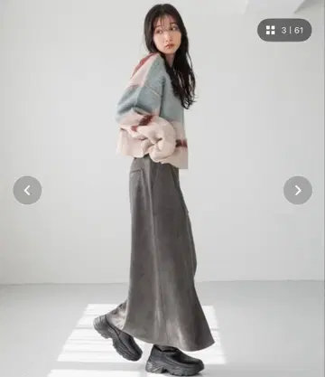 [ 새상품급 ] LOWRYSFARM 뉴앙스 가라 니트 F