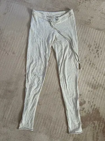 파야카 레깅스 키나리 used