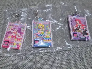 누구나 아이돌 활동 아크릴 참 라라 미레이 소피