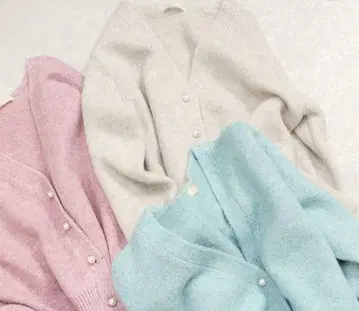 아모르 카프리스 스팽글 가디건 실버 새상품급