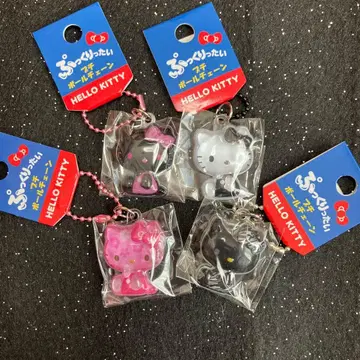 산리오 헬로키티 푹신푹신 푸치 볼체인