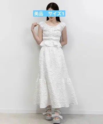 플레어 스커트 셋업 RANDA