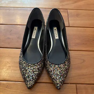 [ 새상품급 ] Diana 글리터 스틸레토 펌프스 24cm