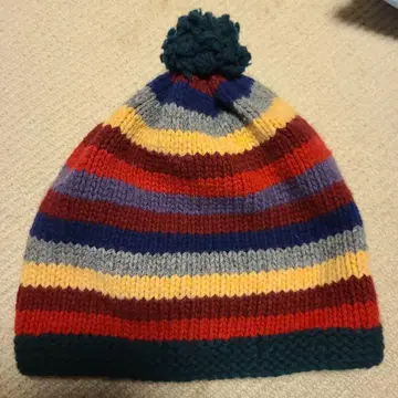 GDC 니트 모자 폼폼 포함