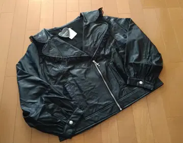 크로스 참 포함 앞 지퍼 & 빅 세일러 카라 라이더 자켓 [ 3L ]