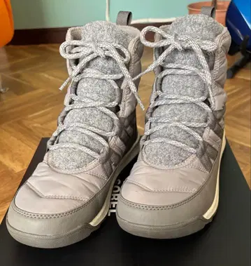 SOREL 그레이 하이컷 부츠 24.5