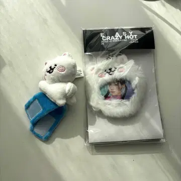 르세라핌 카즈하 라이브 응원봉 키링 봉제 인형