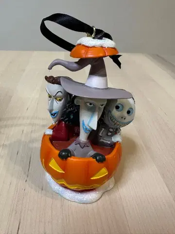 나이트메어 락 쇼크 배럴 오너먼트