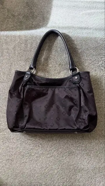 russet 가죽 핸들 토트백 새상품급