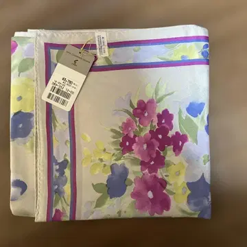 꽃무늬 실크 터치 스카프 87cm