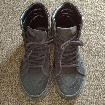 반스 하이컷 스니커즈 24cm 블랙 가을/겨울 VANS