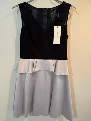 새상품 Karen Millen 슬리브리스 원피스 파티 카렌 밀렌
