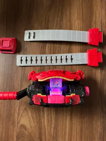 가면라이더 가브 변신 벨트 빨흰 부품 포함