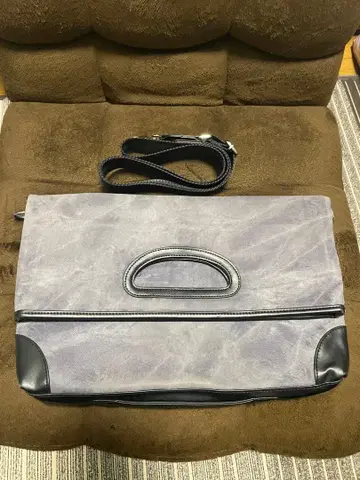 VOGUISH 2단 접이식 클러치백