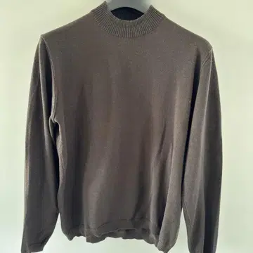 브라운 리브 크루넥 스웨터 PJ