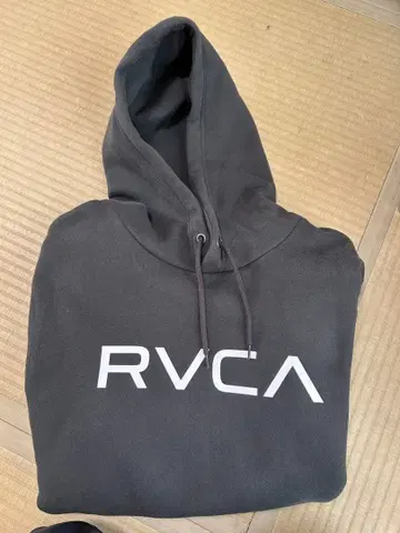 RVCA 후드 부착 맨투맨