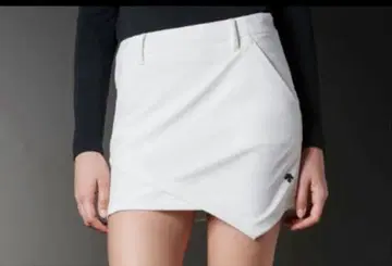 데상트 골프 스커트 XS 새상품급