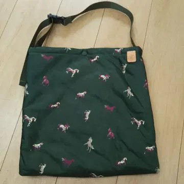 러셋 WOODLANDER 숄더백