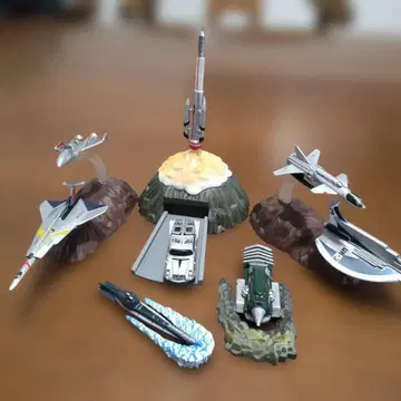 제일복권 울트라 세븐 울트라 메카 피규어상