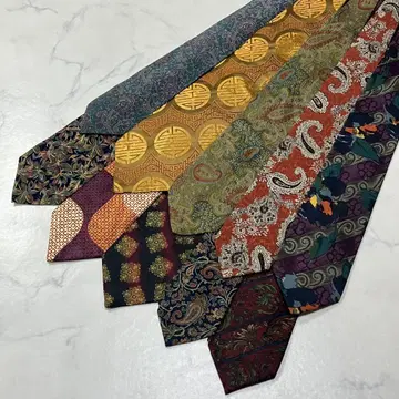 [ 넥타이 패턴 제품 10개 세트 구제 의류 ]