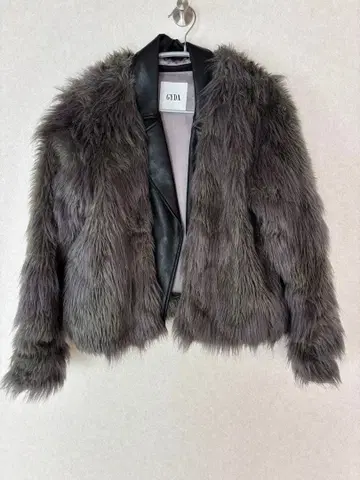 GYDA 인조 모피 자켓