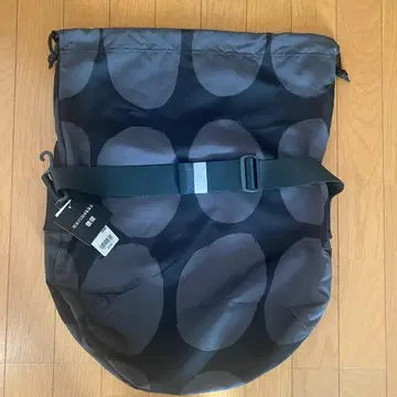 미사용 새상품 유니클로 마리메꼬 콜라보 드로우 스트링 백