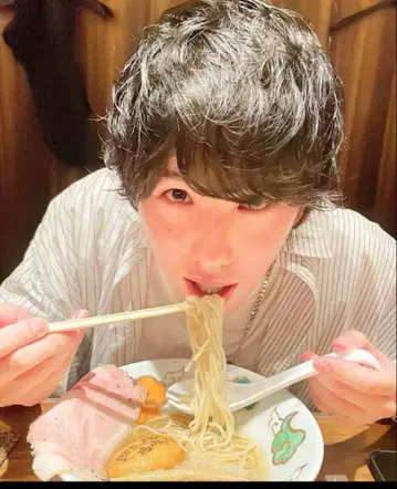 마이파스 hiro 착용 DRESSEDUNDRESSED