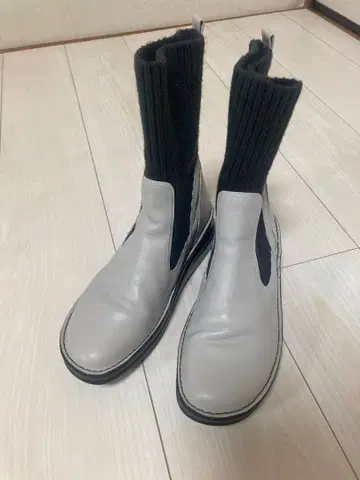 puts 부츠 라이트 그레이 가죽 니트 24.5cm
