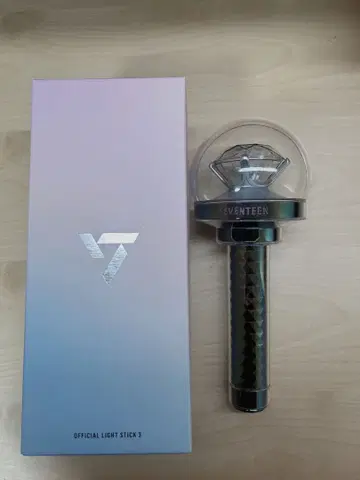 SEVENTEEN 공식 응원봉 3