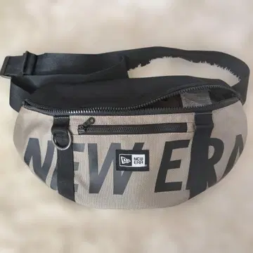 NEW ERA 숄더백 베이지