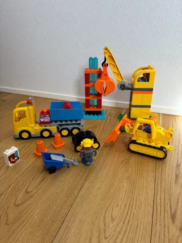 [중고] 레고 듀플로 #10813 듀플로의 마을 공사장과 작업 자동차