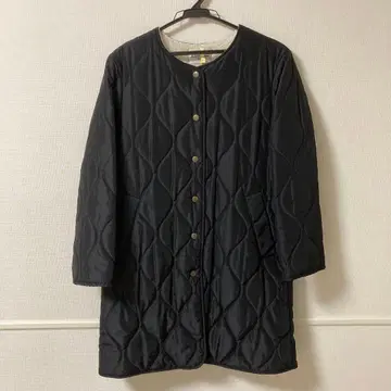 르 쿠르 블랑 퀼트 다운 보아 안감 블랙