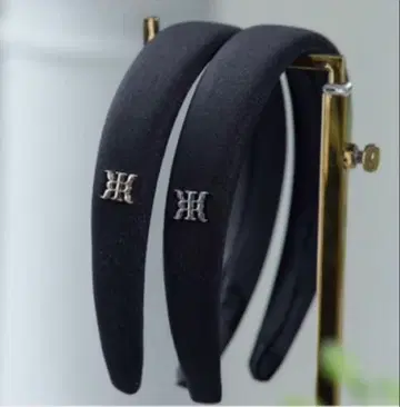 R 쨩 Riu 머리띠 실버 로고