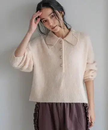 LOWRYS FARM 이번 시즌 신상 폴로 니트 풀오버 아이보리