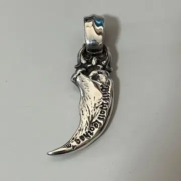 빌 월 레더 베어 클로 펜던트