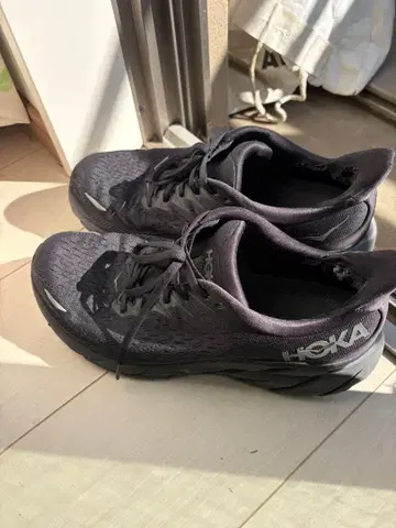 호카오네오네 러닝화 조깅화 클리프톤 8